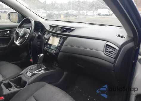 2017 Nissan Rogue Sv z USA, uszkodzony, nr VIN 5N1AT2MM7HC815645